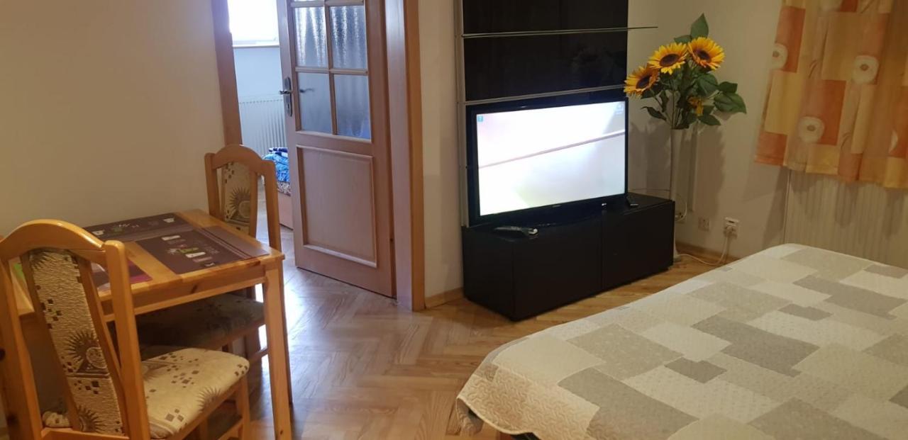 Czerwony Kamien Rubin Apartment Sianozety Bagian luar foto